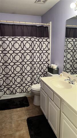 Building Photo - 2504 Blue Holly Dr