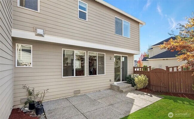 Building Photo - 18232 36 Ave SE