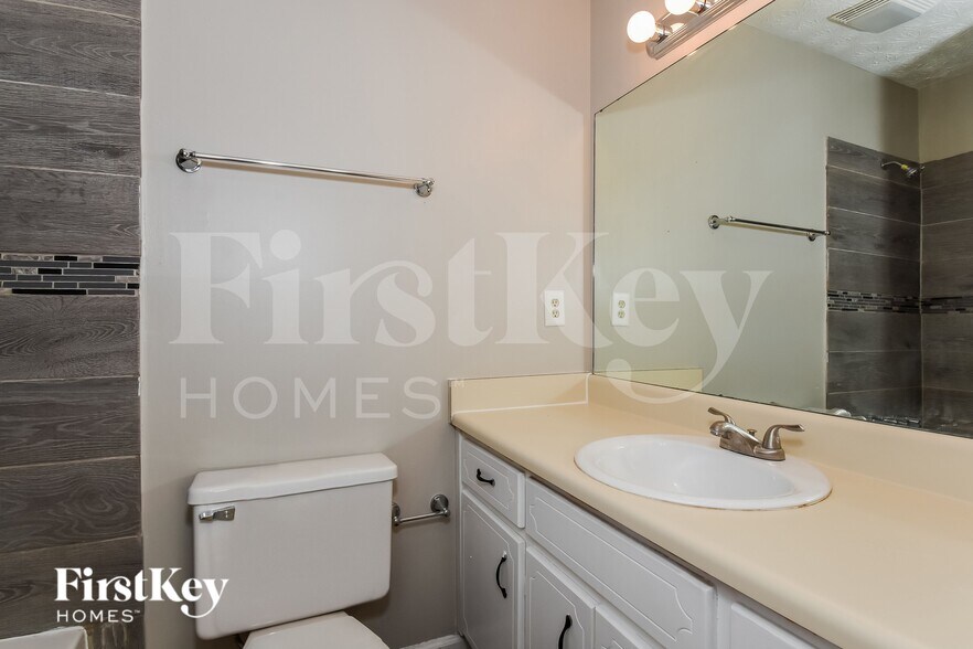 Building Photo - 508 Chestnut Ridge