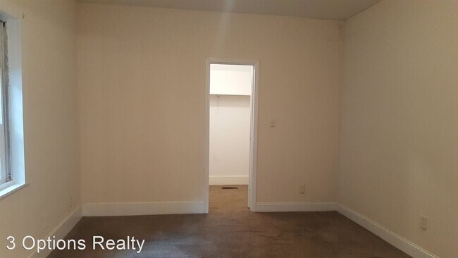Building Photo - 3 br, 2 bath House - 2363 Second Street