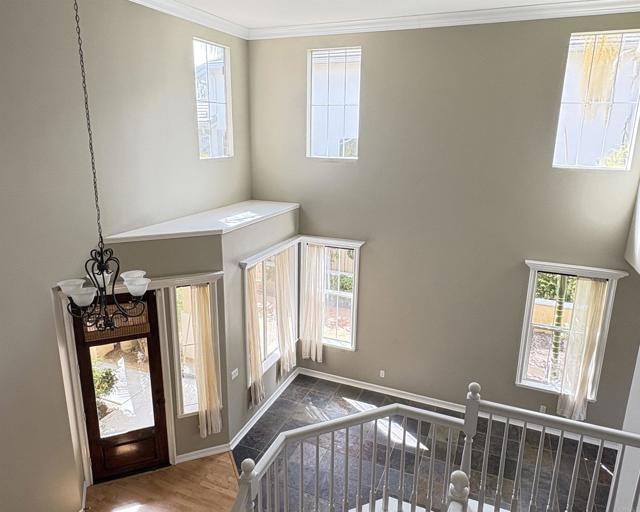 Building Photo - 4994 Crestview Dr