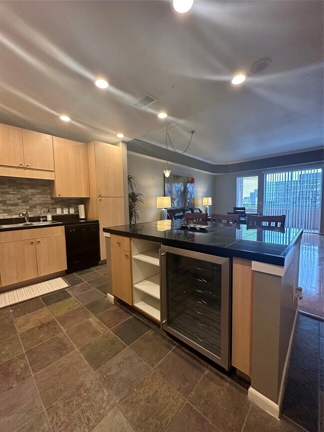 Building Photo - 3505 Sage Rd