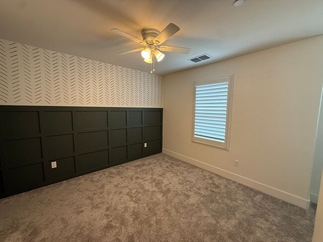 Building Photo - 2 bed | 2.5 bath | 1302 SF | 1 Car Garage | Two Story | Tenant pays $175 monthly for WS&G