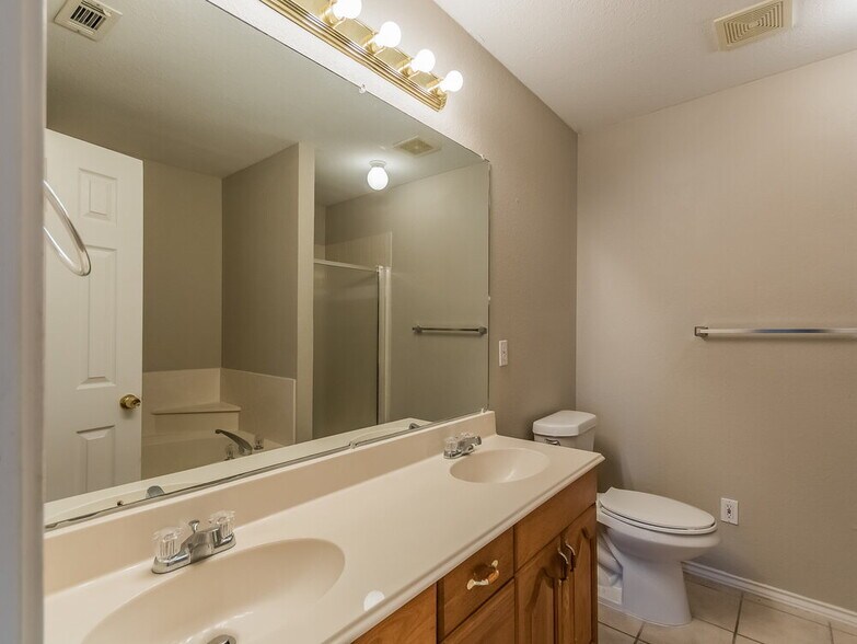 Building Photo - 7259 FM982