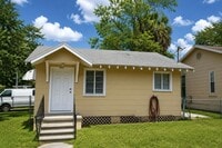 Building Photo - Coming Soon! 1 Bedroom, 1 Bathroom Home for Rent in Zephyrhills!