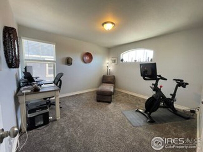 Building Photo - Premium Mtn Views 4 bed 4 bath home Erie!