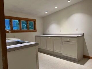 Building Photo - Your rental awaits in Byfield.