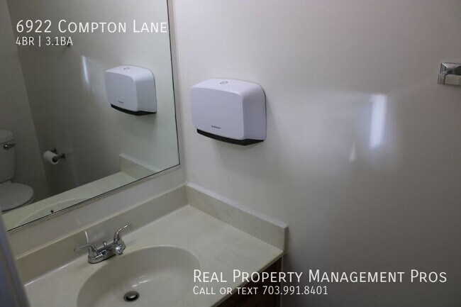 Building Photo - 6922 Compton Ln