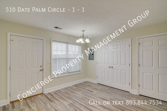 Building Photo - 510 Date Palm Cir