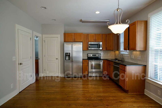 Building Photo - 1410 Caldwell Ave