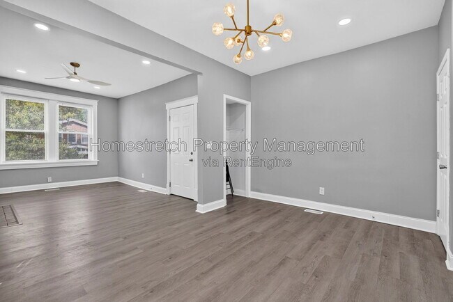Building Photo - 3706 Meramec St