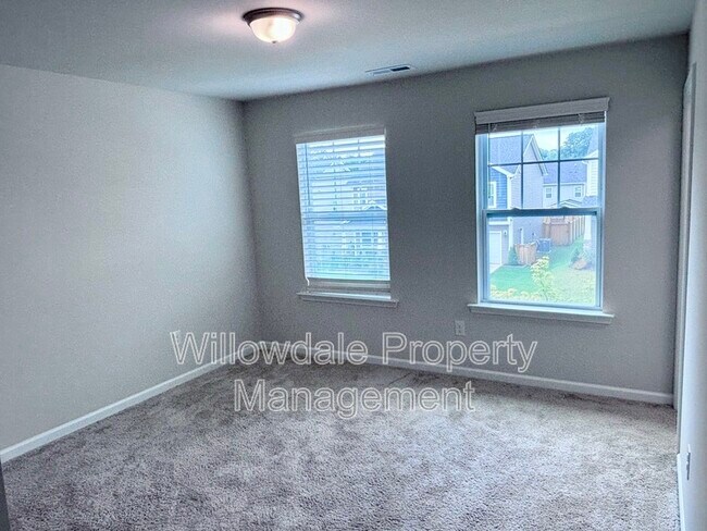 Building Photo - 1020 Garrow Dr