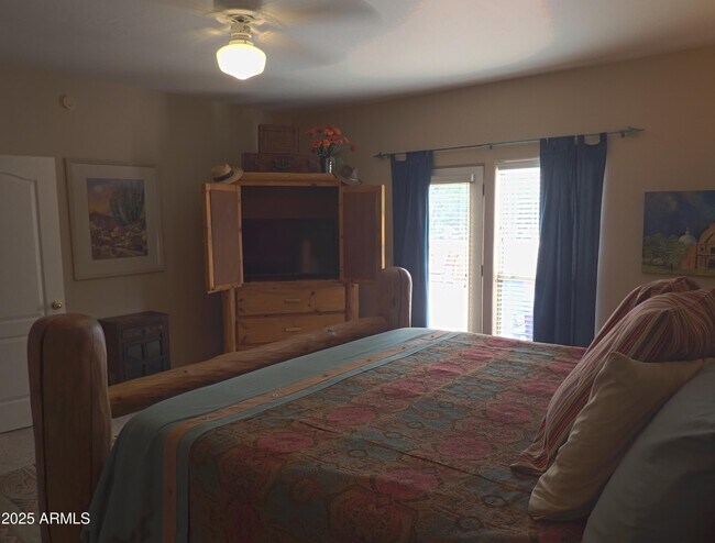 Building Photo - 38065 N Cave Creek Rd