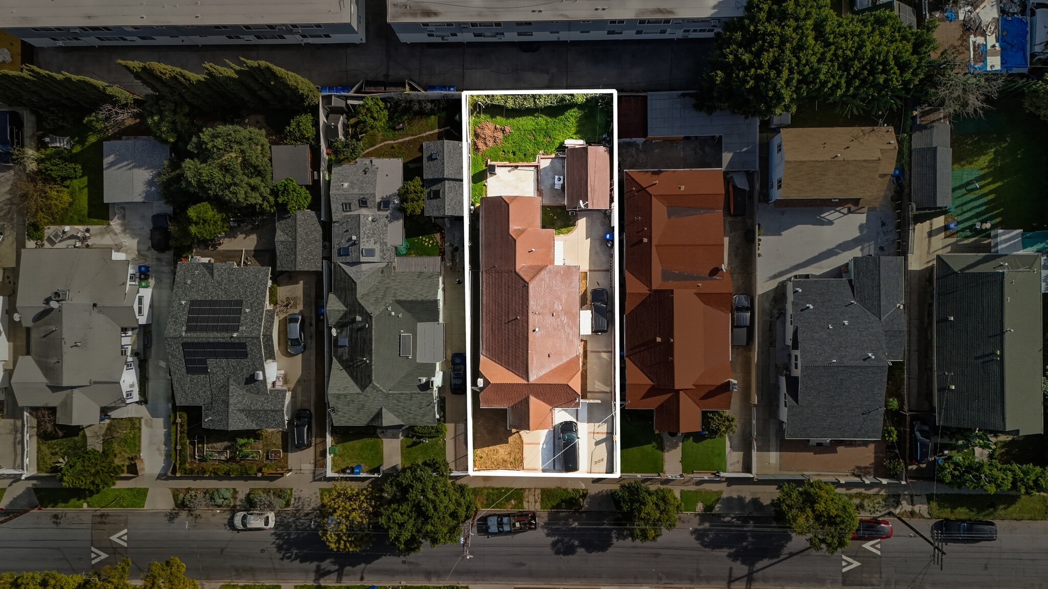 Building Photo - 1174 N Alexandria Ave