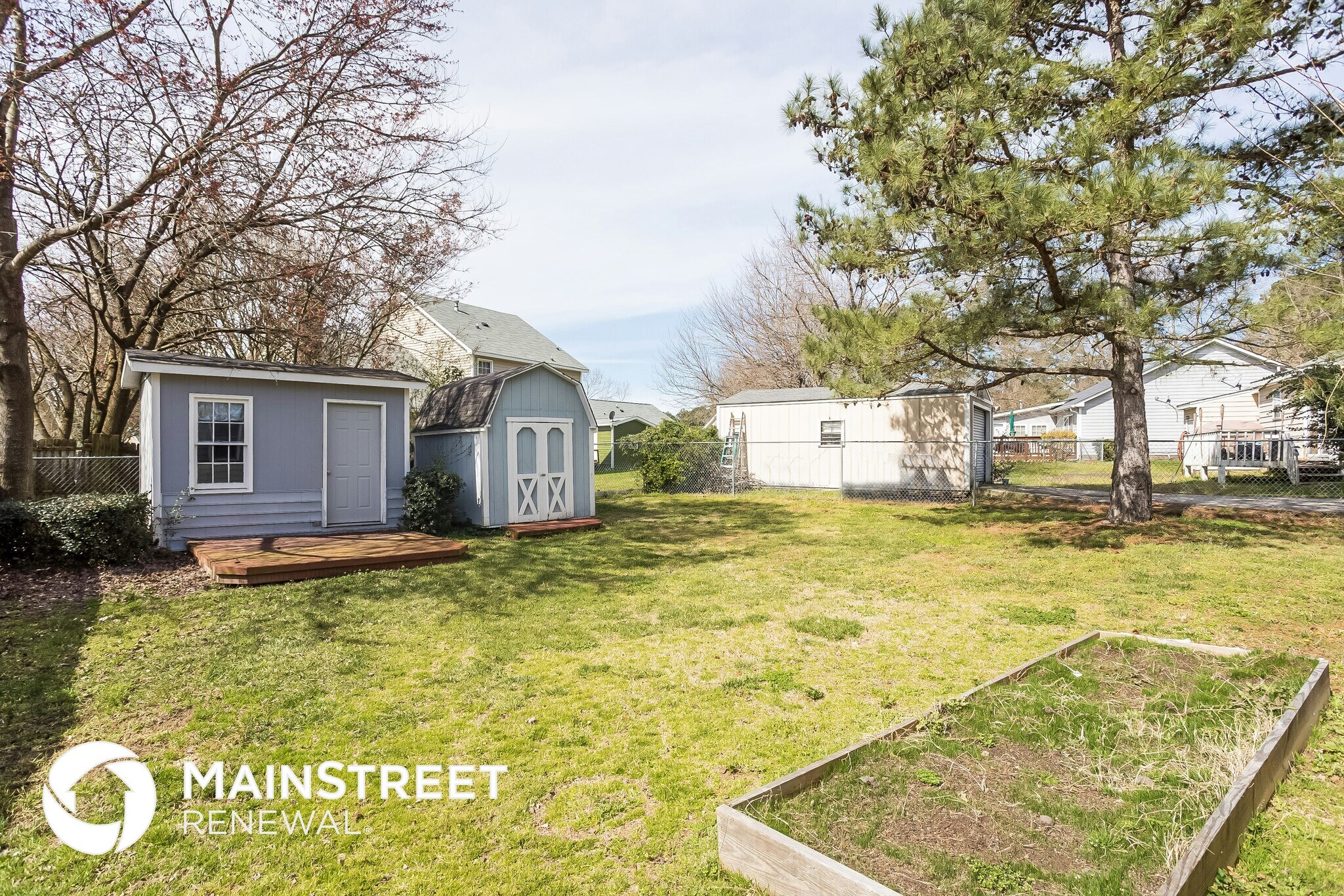 Building Photo - 2300 Carthage Cir