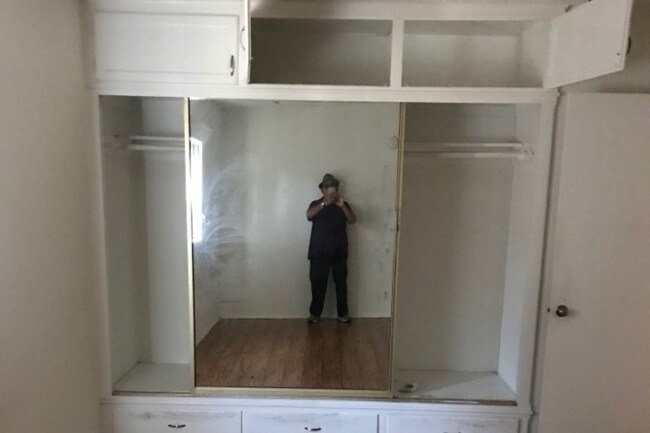 Building Photo - 1940 Armacost Ave