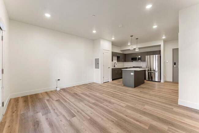 Building Photo - Brand New Modern Apartments at Ascesa