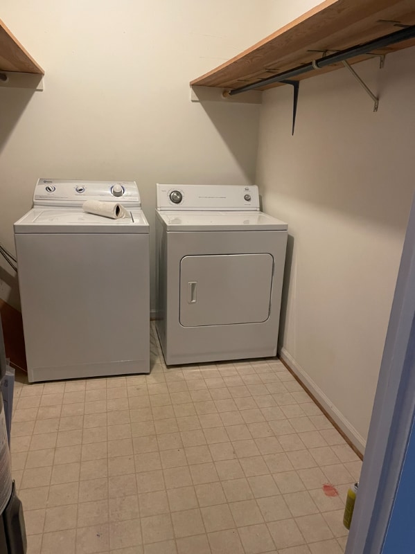 Building Photo - 102 Raleigh St