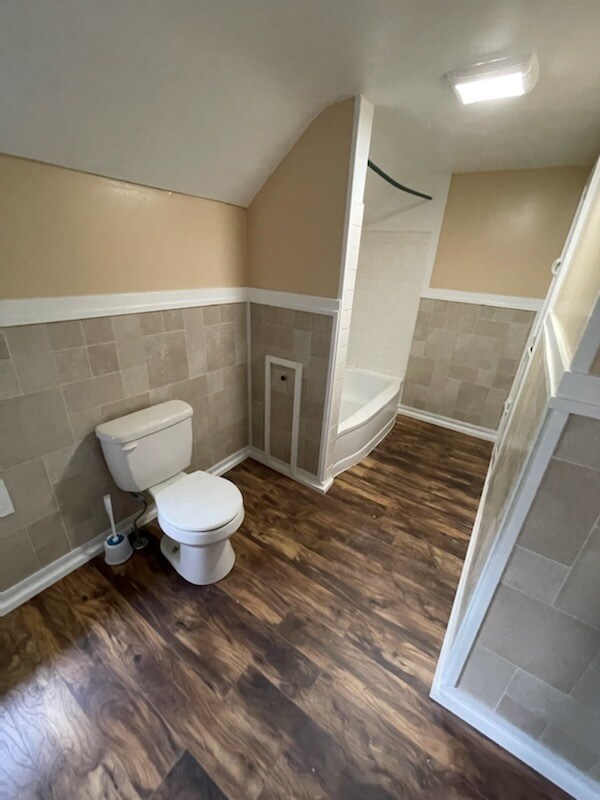 Building Photo - 3424 Vestal Rd