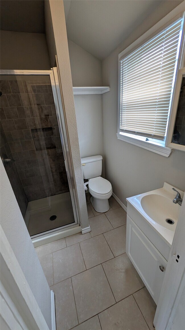 Building Photo - 6523 Avenue C