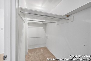 Building Photo - 8702 Village Dr