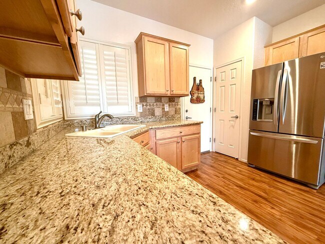Building Photo - Great single-story two bedroom home in Sun City Aliante with golf course view