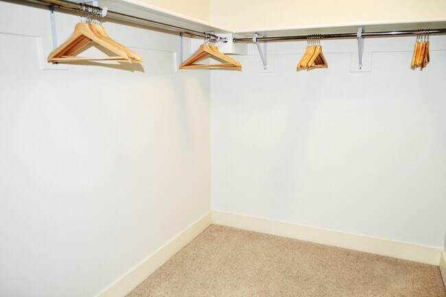 Building Photo - 3401 Arapahoe Ave