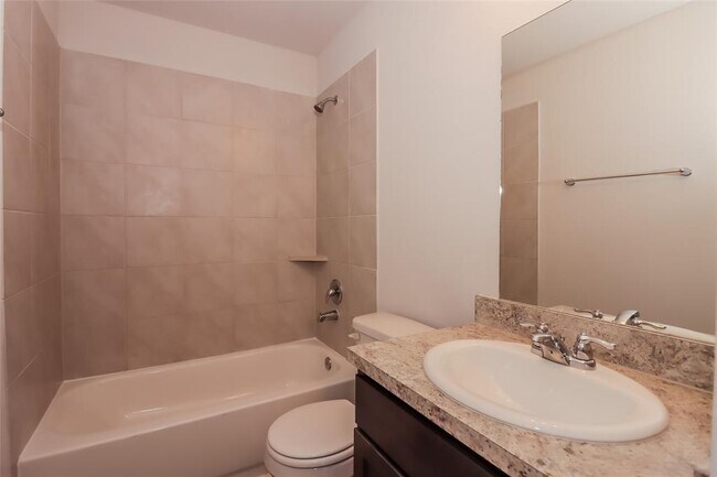 Building Photo - 2784 Atlas Dr