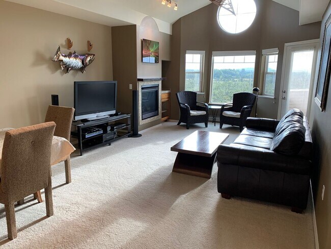 Building Photo - 11351 Discovery View Dr