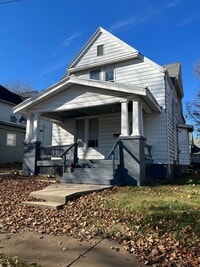 Building Photo - 701 S. Center