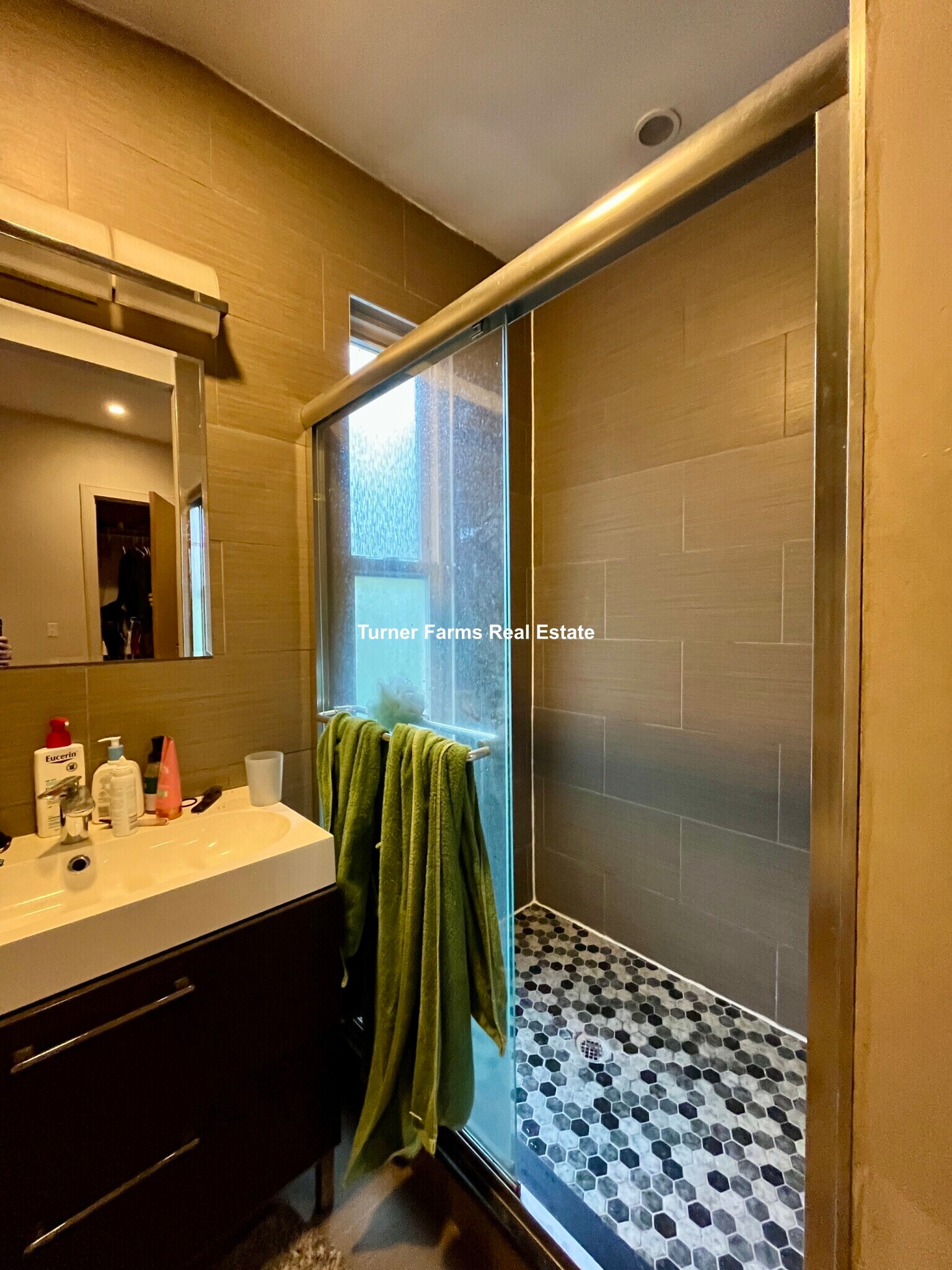 Building Photo - 24 Washburn St