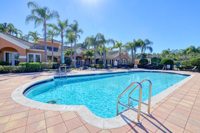 Building Photo - 1830 Florida Club Cir