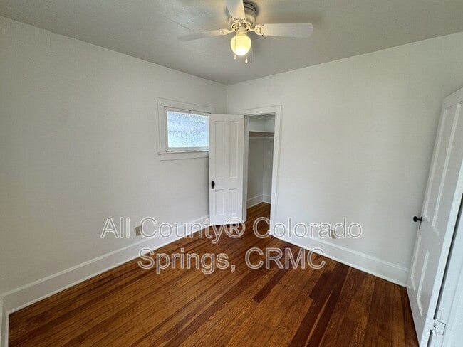 Building Photo - 612 E Del Norte St