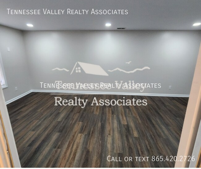 Building Photo - 8500 Olde Colony Trail