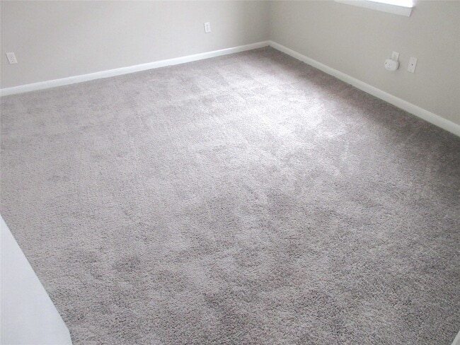 Building Photo - 1230 Shadowdale Dr