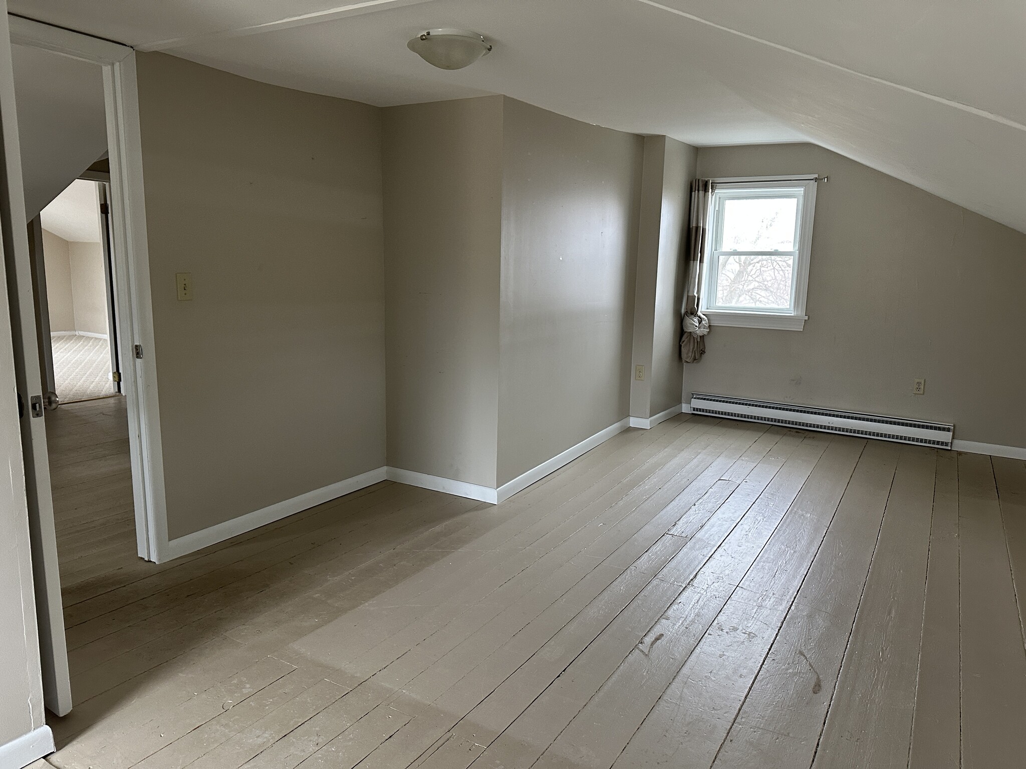 Building Photo - 6699 Barber Hill Rd