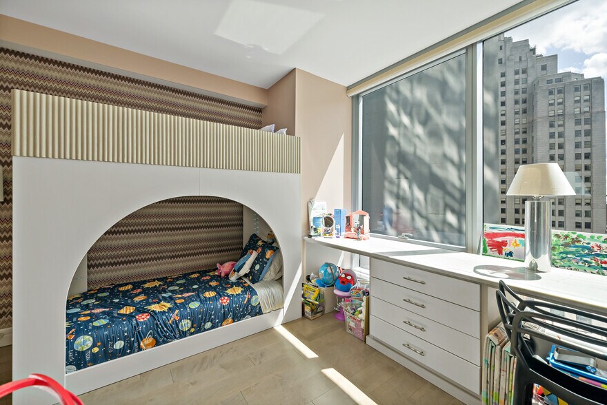 2nd Bedroom - 1414 S Penn Sq