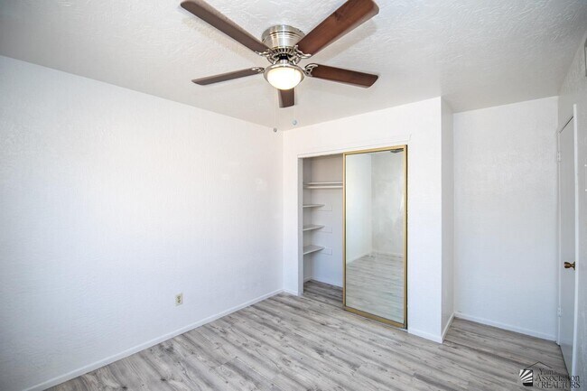 Building Photo - 123 S Magnolia Ave