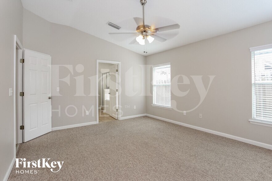 Building Photo - 2308 Aberford Ct