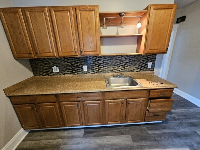 Building Photo - 4213 Spokane Ave