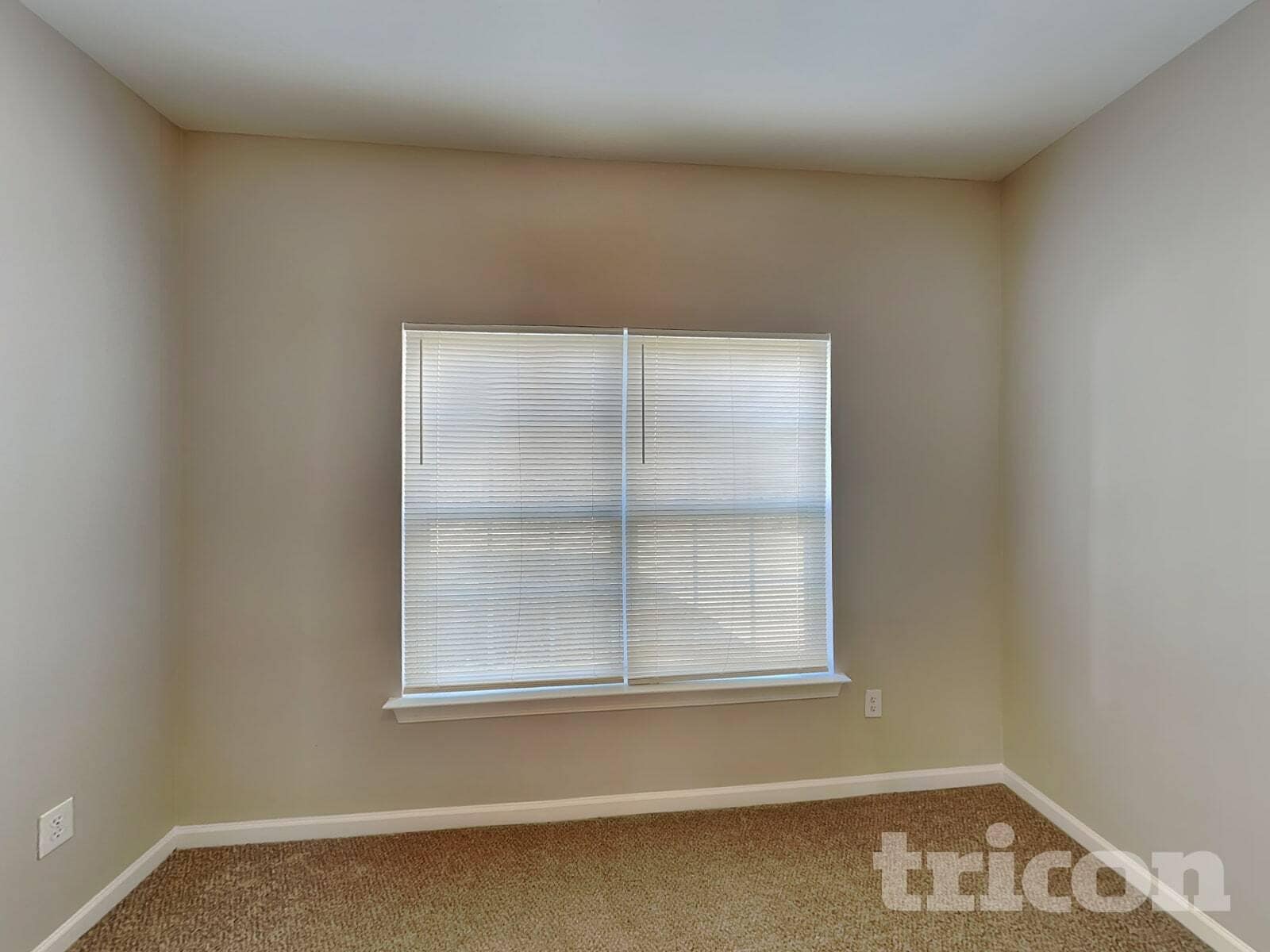 Building Photo - 5801 Crimson Oak Ct