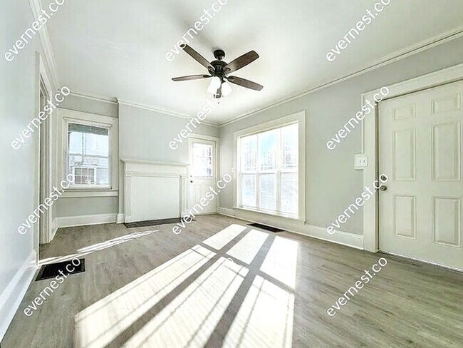 Building Photo - 1174 Ridgecrest Ln SE