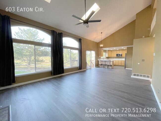 Building Photo - 603 Eaton Cir