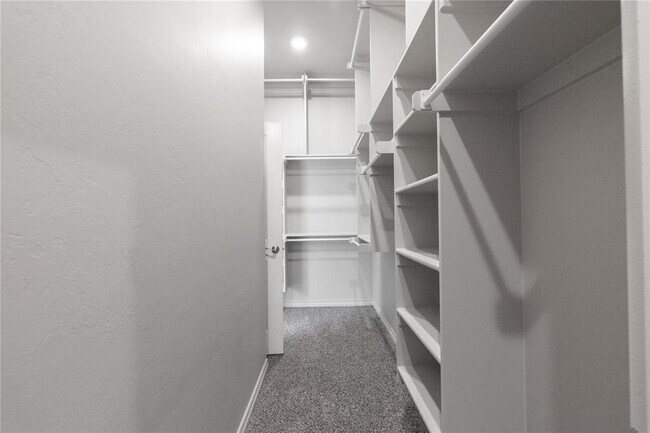 Building Photo - 9305 NW 117th St