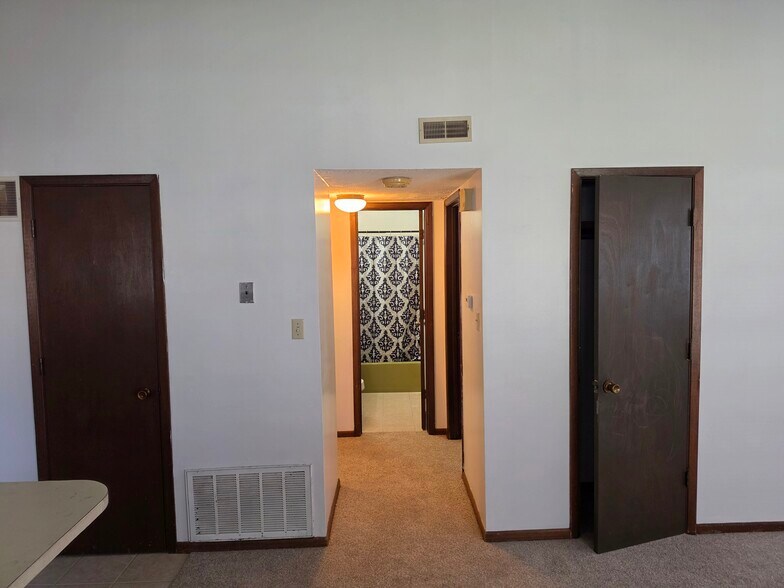 living room hallway bathroom - 2125 N. Monroe
