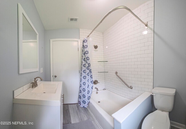 Building Photo - 5557 Co Rd 352