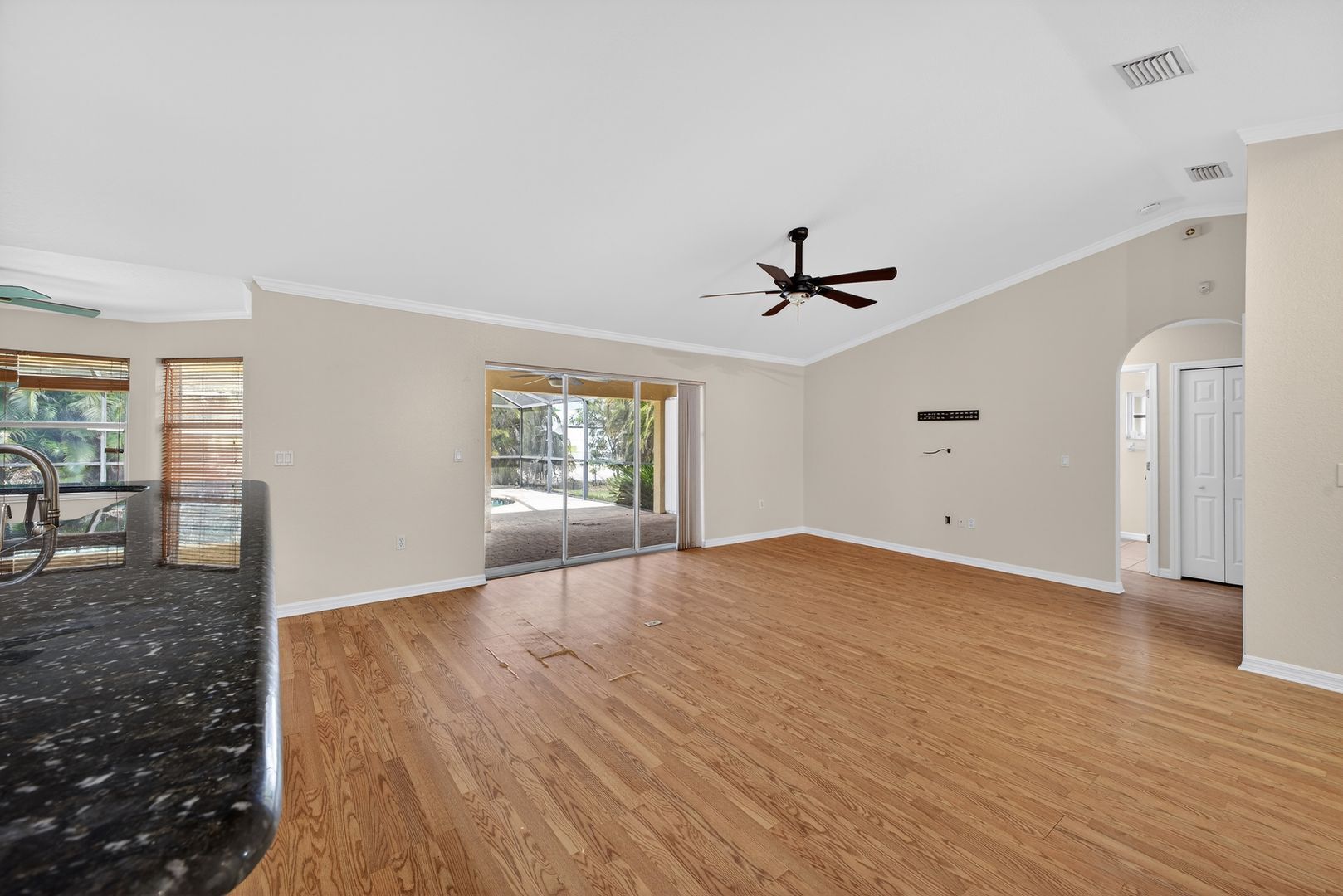 Building Photo - Charming 3-Bedroom Home with Private Pool in Buckingham Air Park