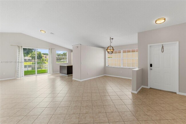 Building Photo - 363 NW 158th Ave
