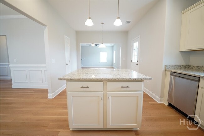 Building Photo - 167 Guana Ln