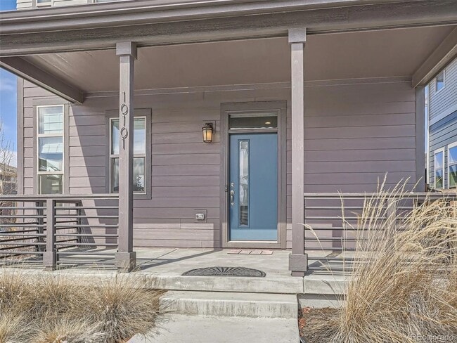 Primary Photo - 10101 E 59th Dr